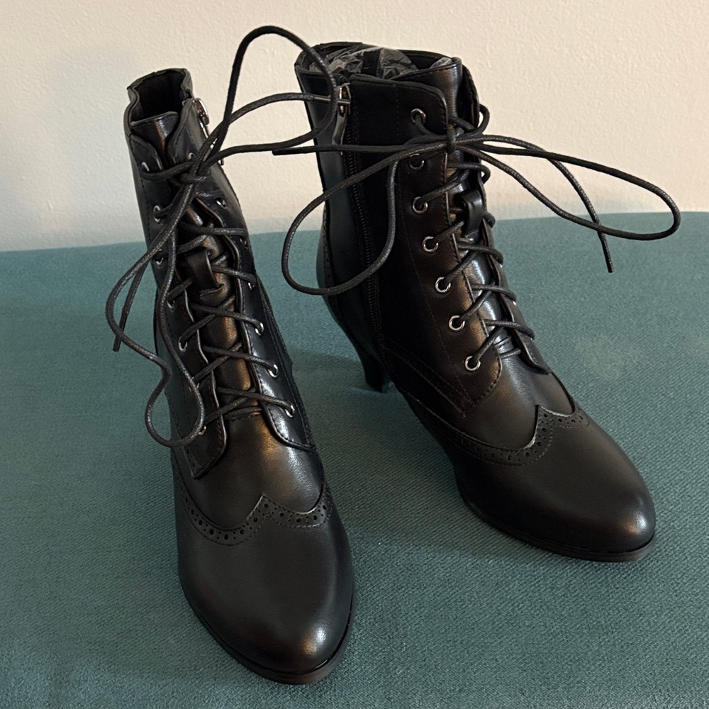 Elegant Black Lace-Up Ankle Boots